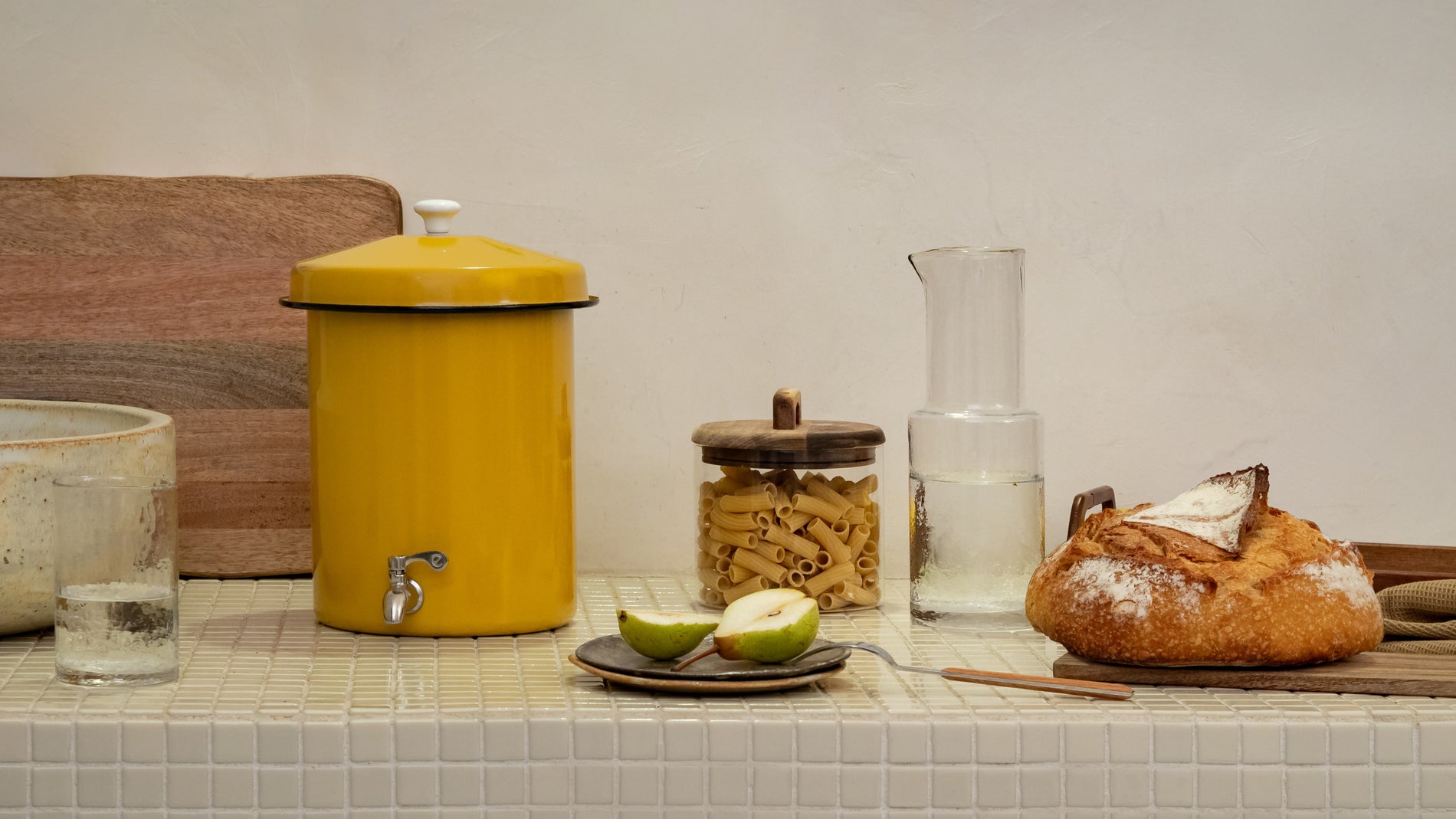 Ecofiltro en tu cocina: Transformando la filtración de agua para un hogar sostenible