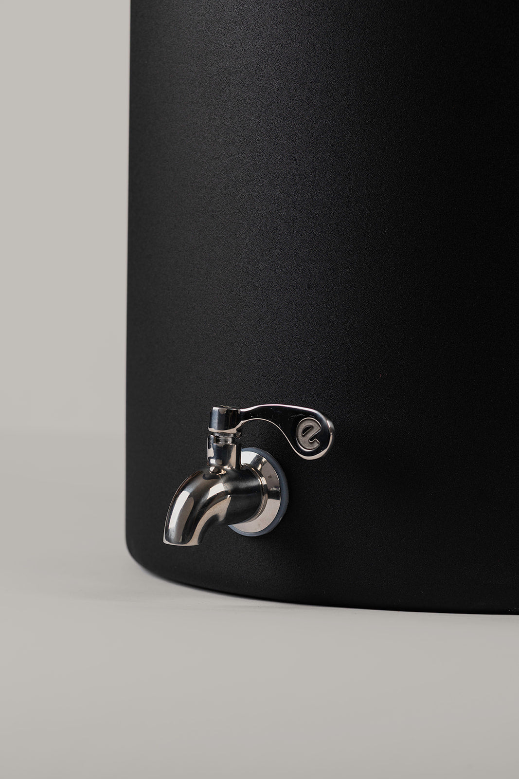 Ecofiltro Water Filter 20L - Matte Black